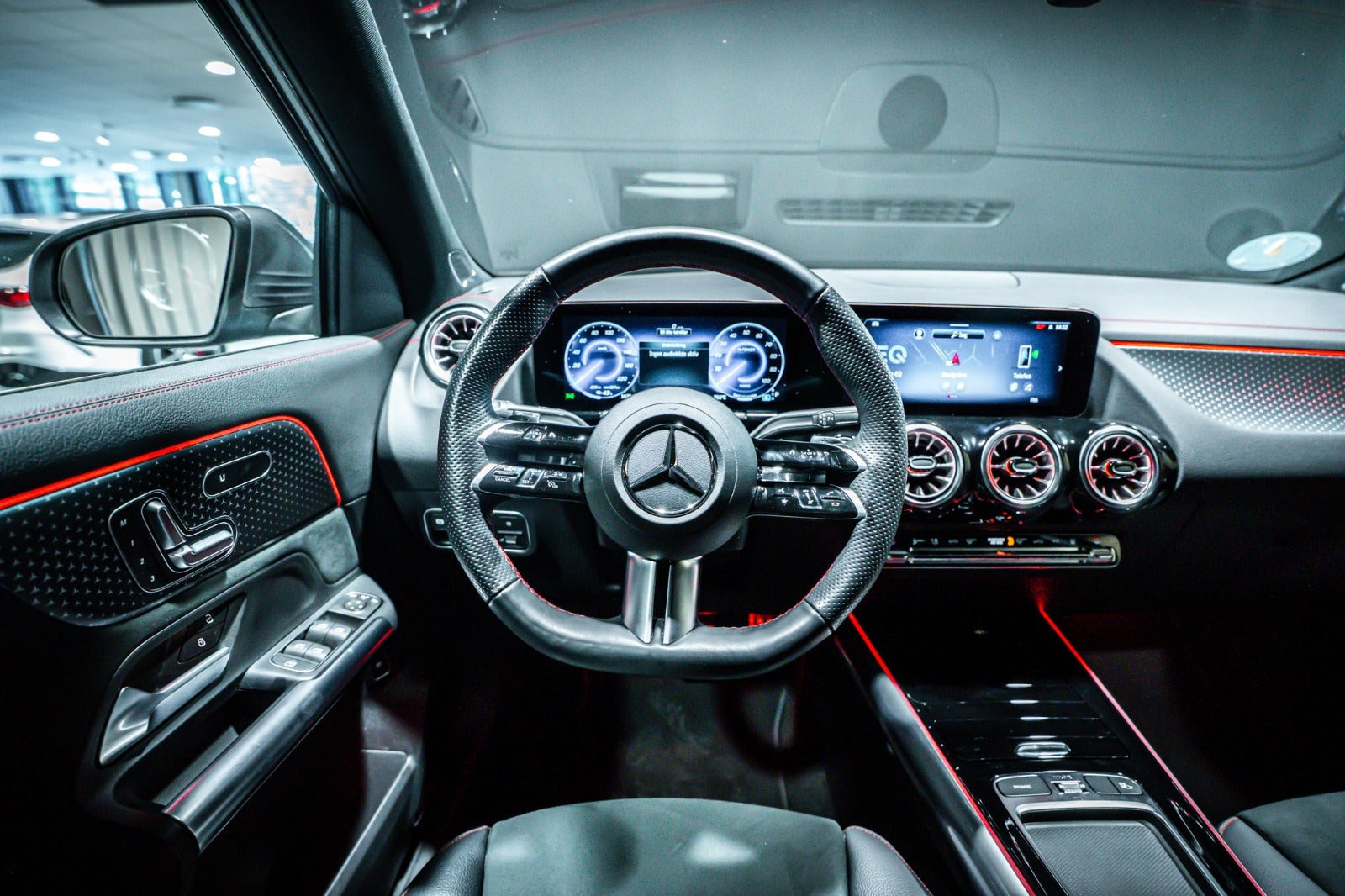 Grå Mercedes EQA250+ fra 2026
