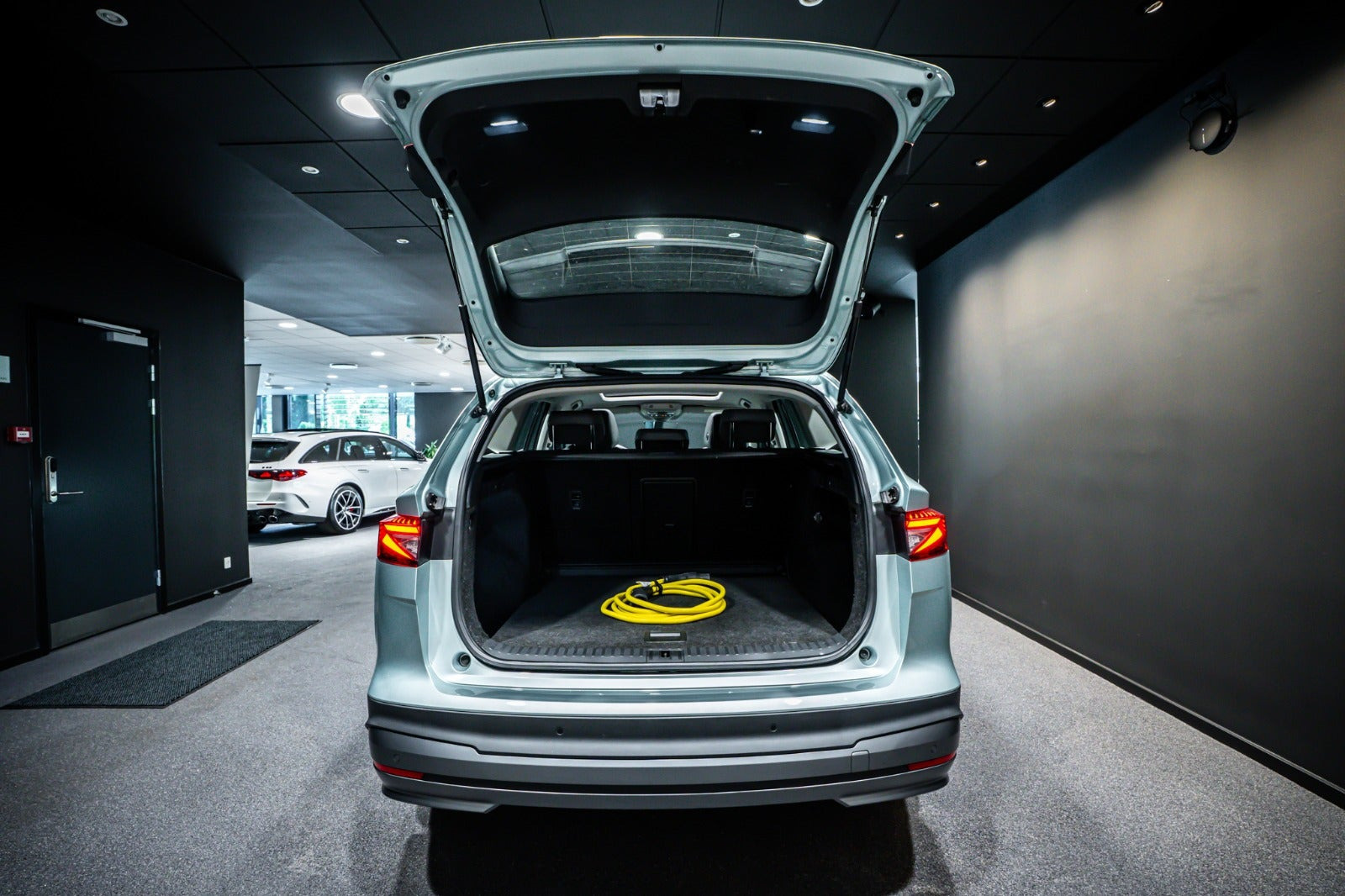Grøn Skoda Enyaq fra 2023