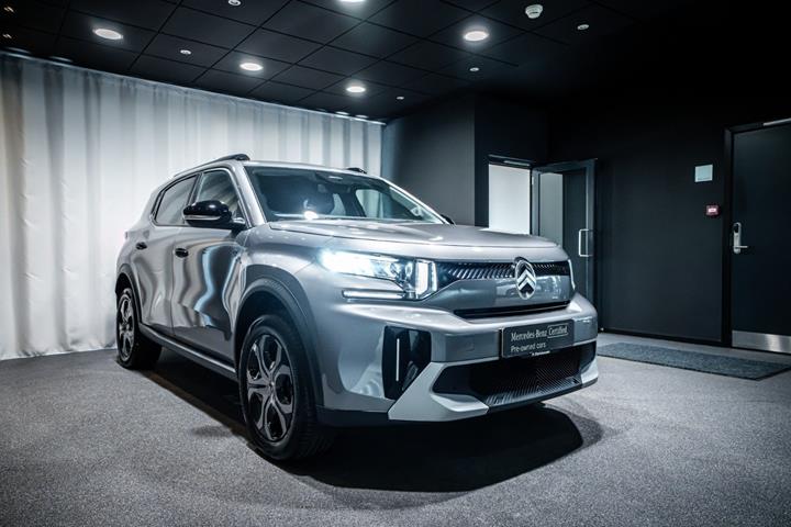 Grå Citroën e-C3 Aircross fra 2025 set udefra