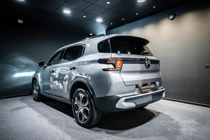 Grå Citroën e-C3 Aircross fra 2025