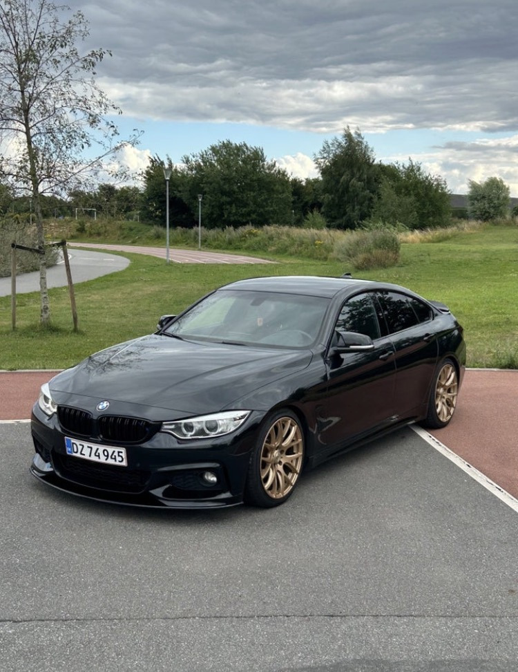 Sort BMW 4-serie fra 2016
