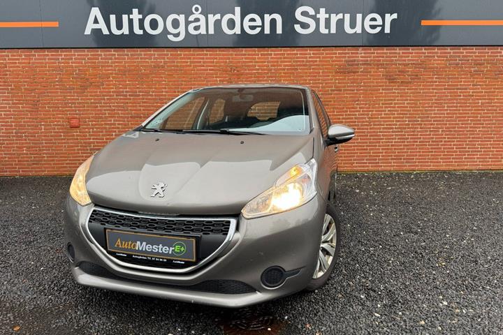 undefined Peugeot 208 fra 2012