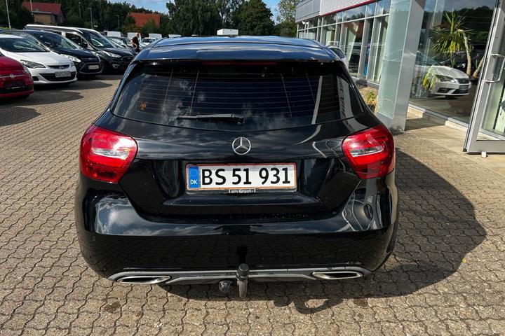 Sort Mercedes A200 d fra 2017