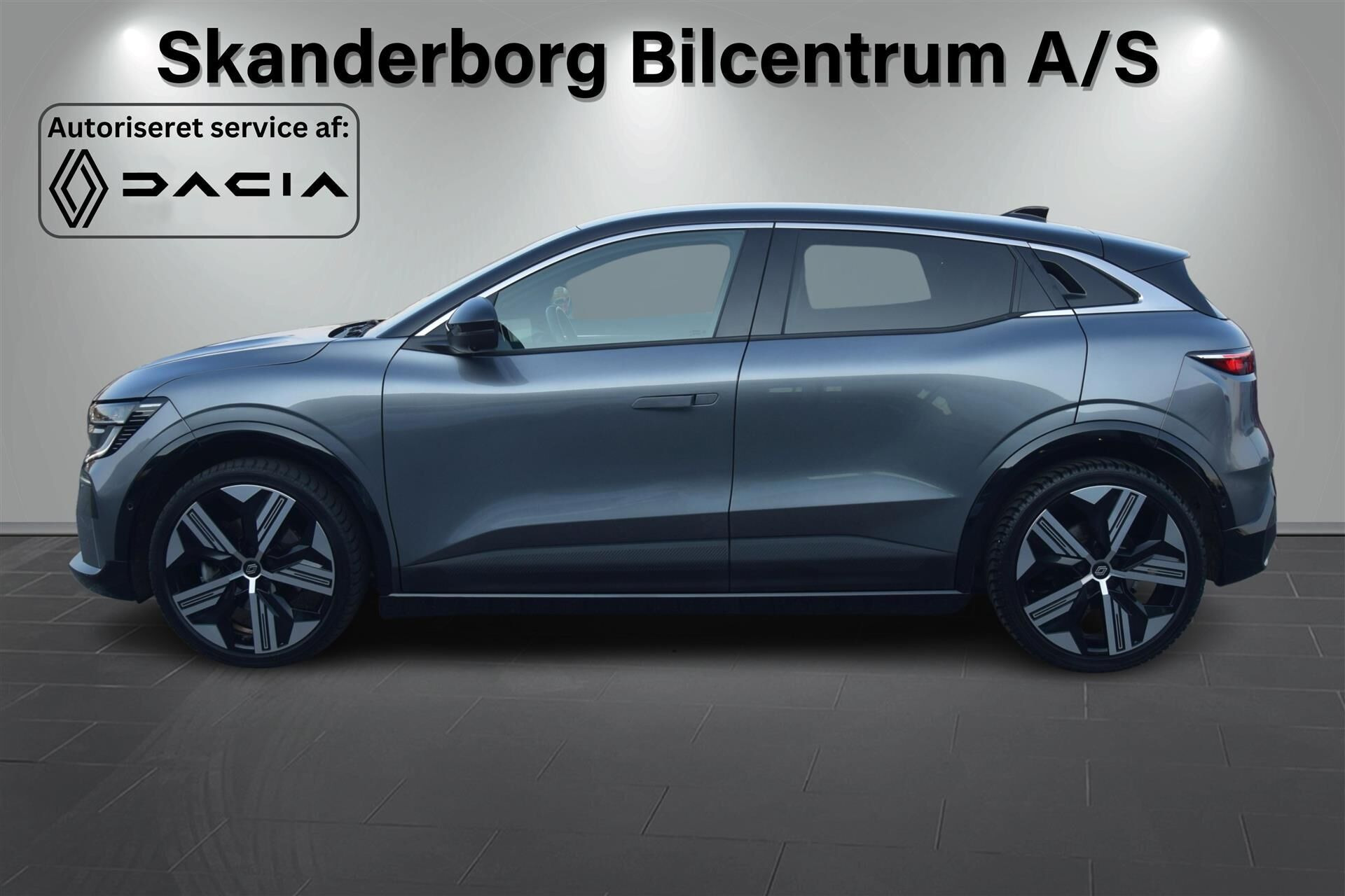 Grå Renault Mégane fra 2023
