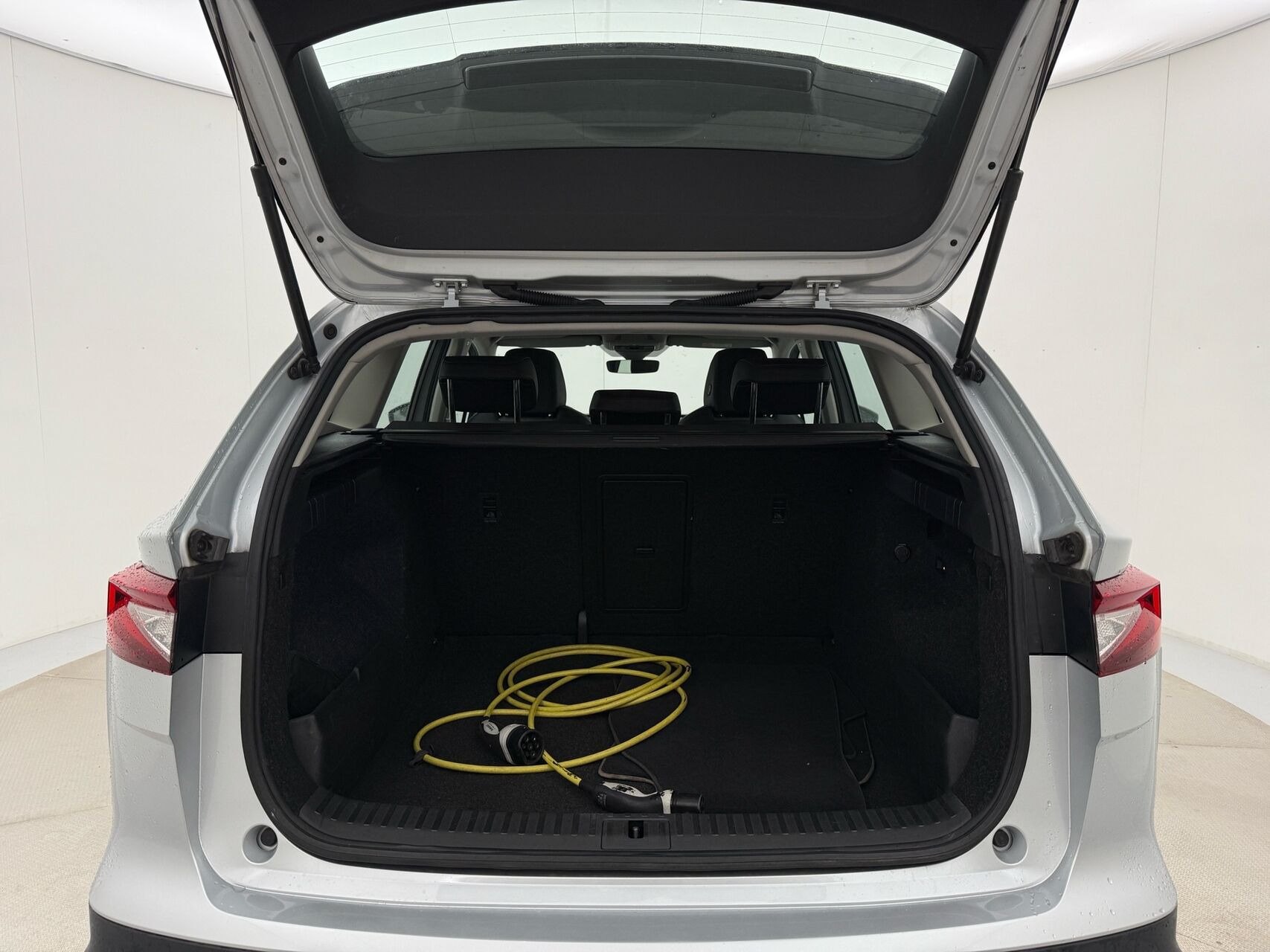 Sølv Skoda Enyaq fra 2021
