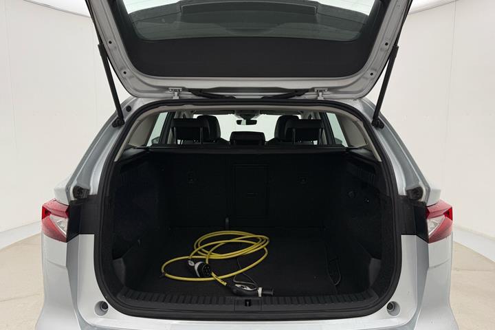 Sølv Skoda Enyaq fra 2021