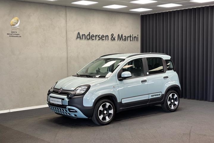 Blå Fiat Panda fra 2020 set udefra