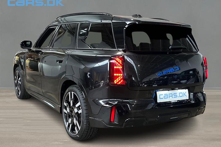 Sort Mini Countryman fra 2025