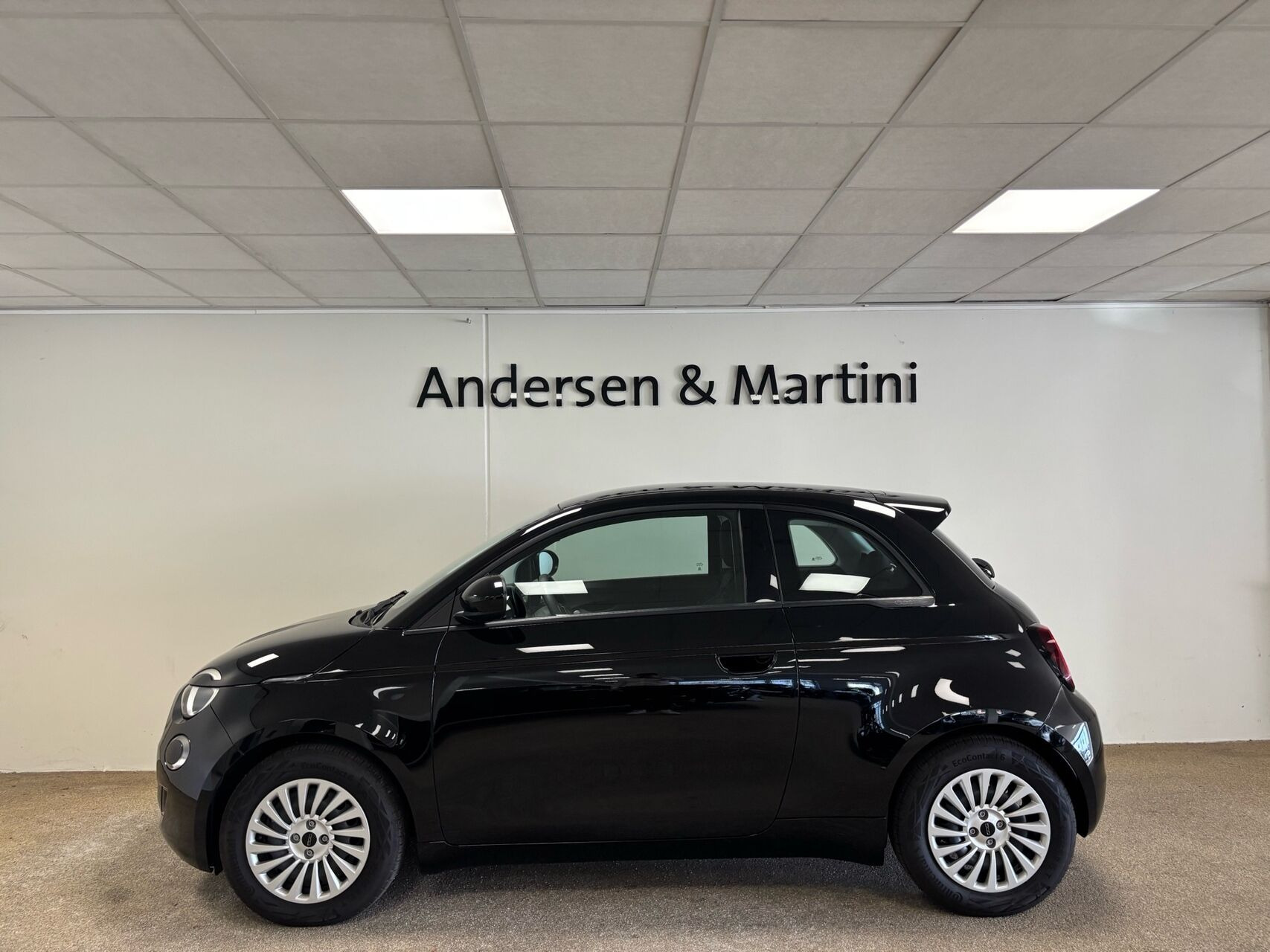 Sort Fiat 500e fra 2023