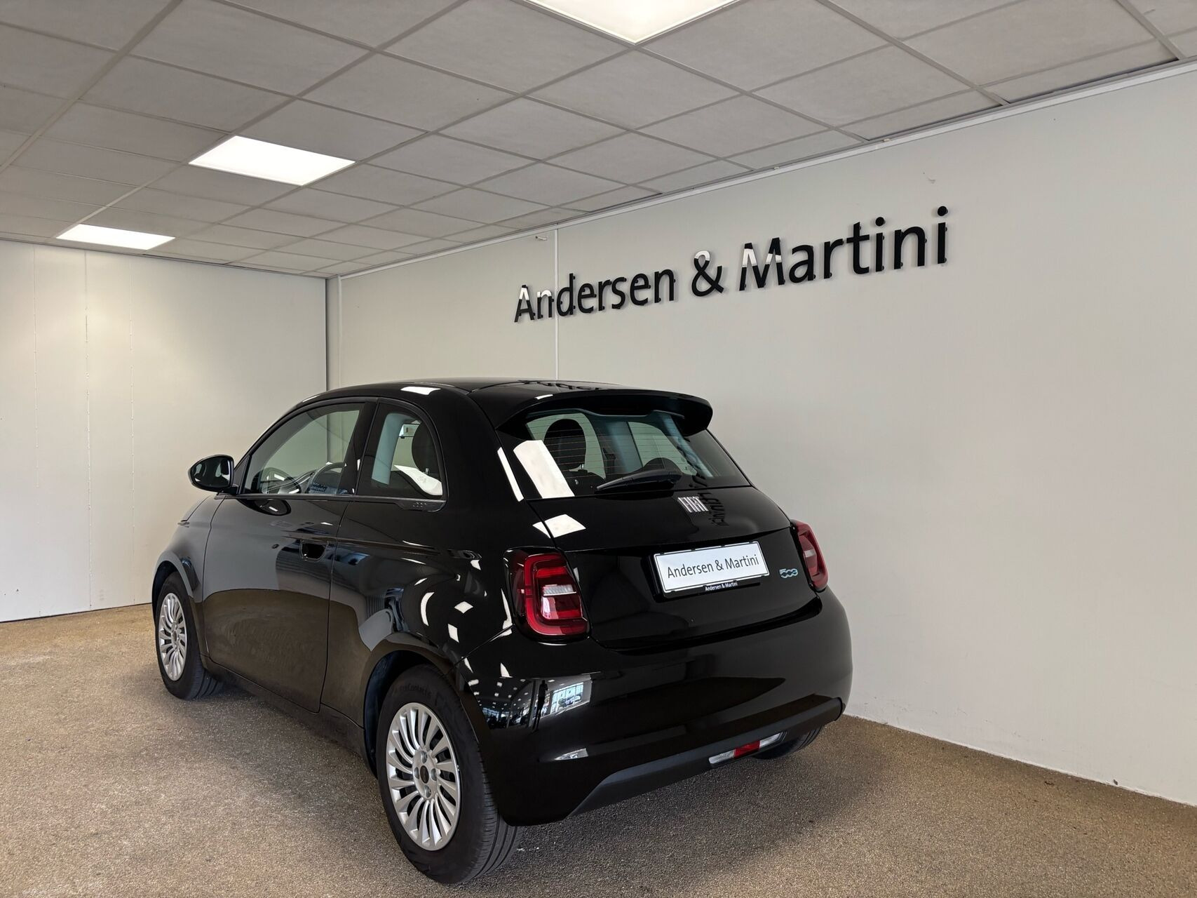 Sort Fiat 500e fra 2023
