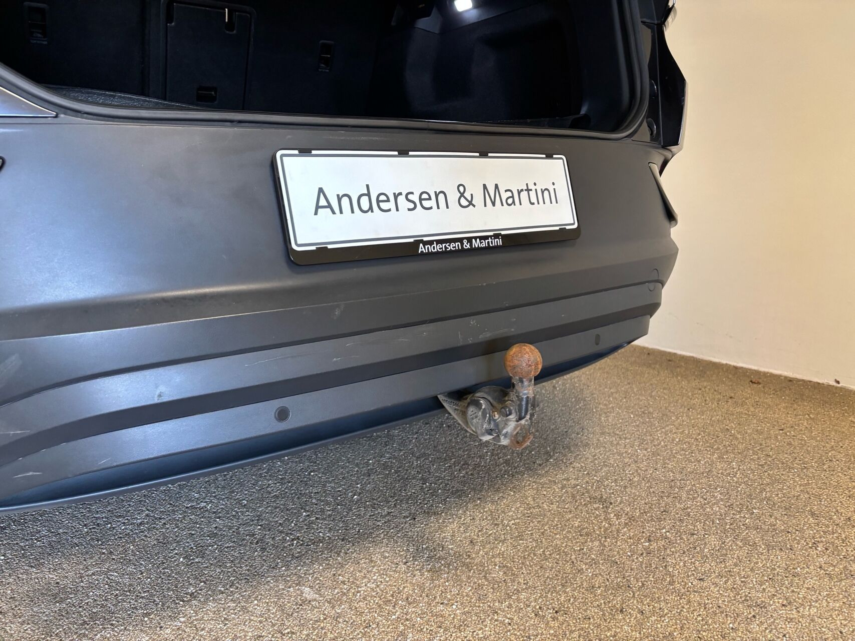 Grå VW ID.4 fra 2021