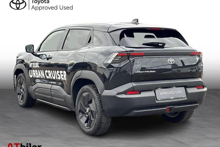 Sort Toyota Urban Cruiser fra 2026