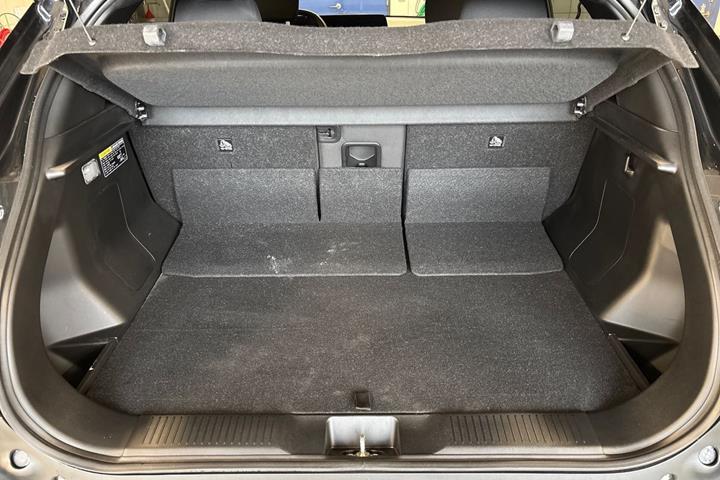 Sort Toyota Urban Cruiser fra 2026