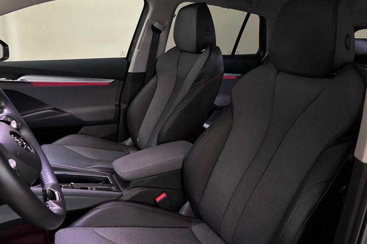 Sort Skoda Enyaq fra 2024