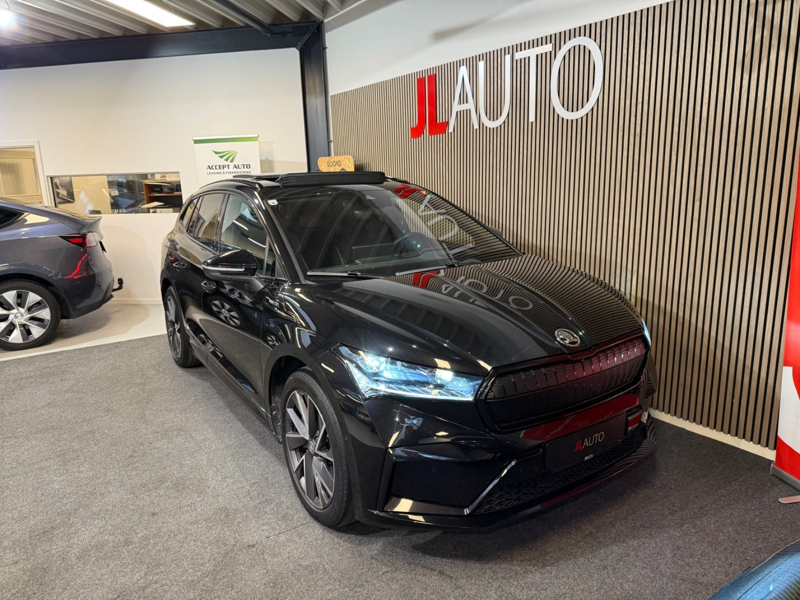 Sort Skoda Enyaq fra 2022