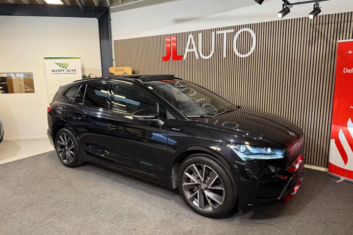 Sort Skoda Enyaq fra 2022