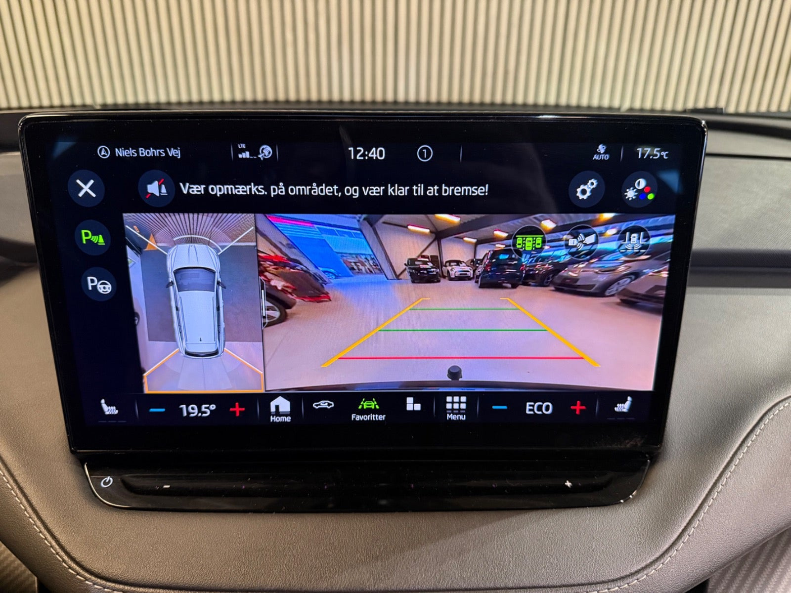 Sort Skoda Enyaq fra 2022