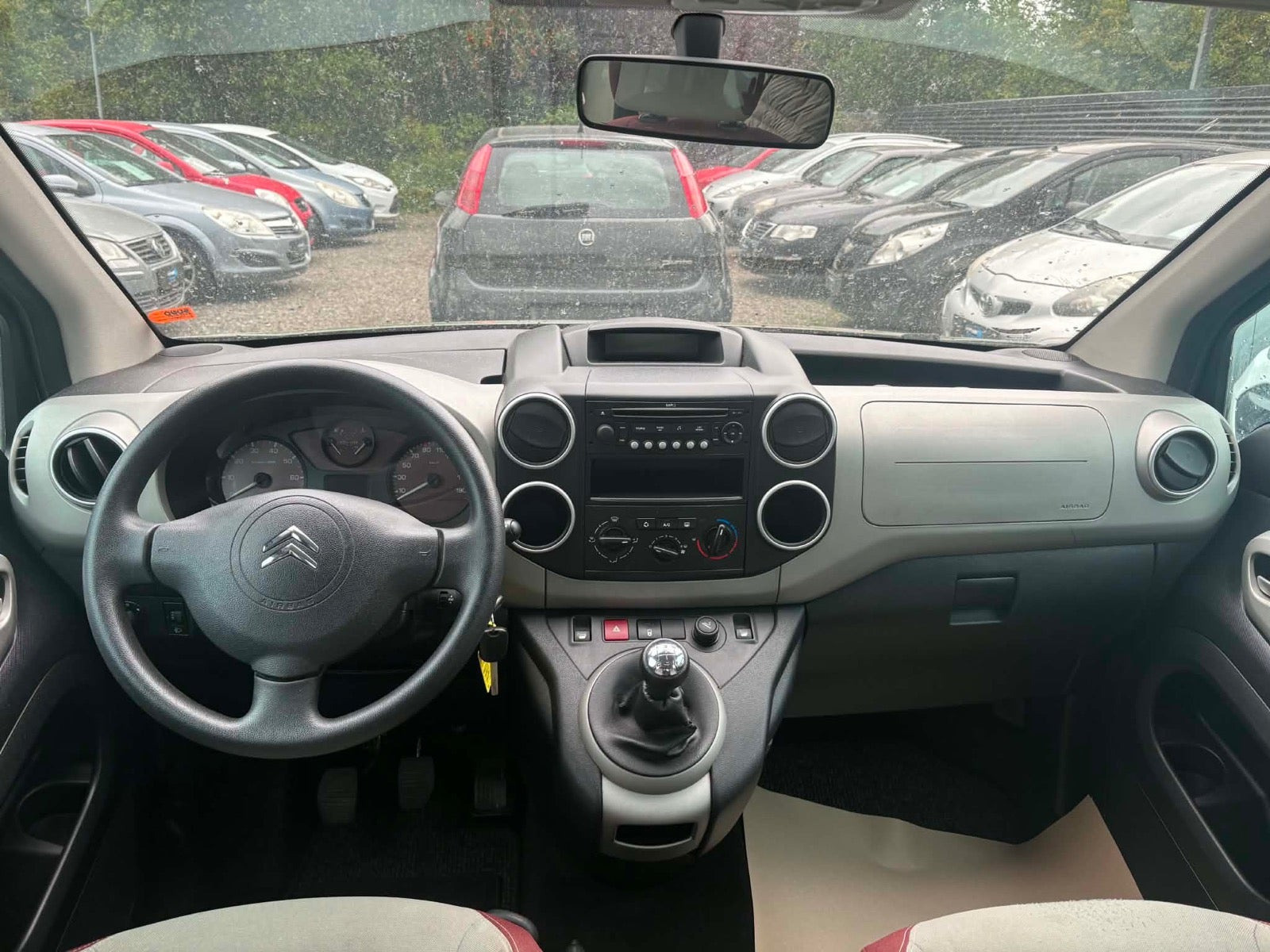 Grøn Citroën Berlingo fra 2008