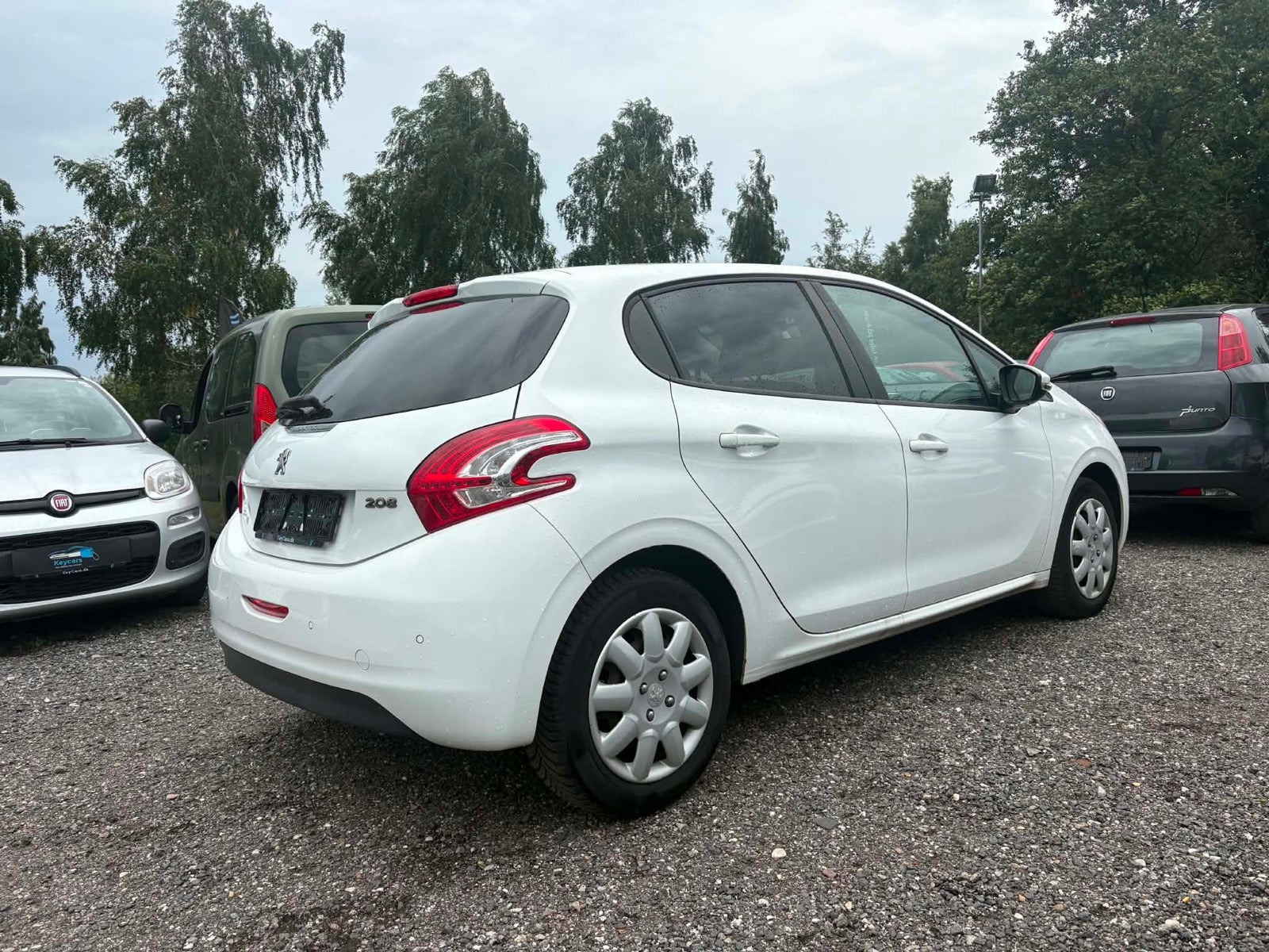 Hvid Peugeot 208 fra 2012