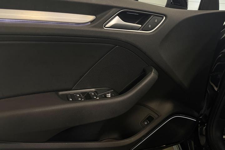 Sort Audi A3 fra 2017