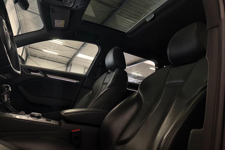 Sort Audi A3 fra 2017