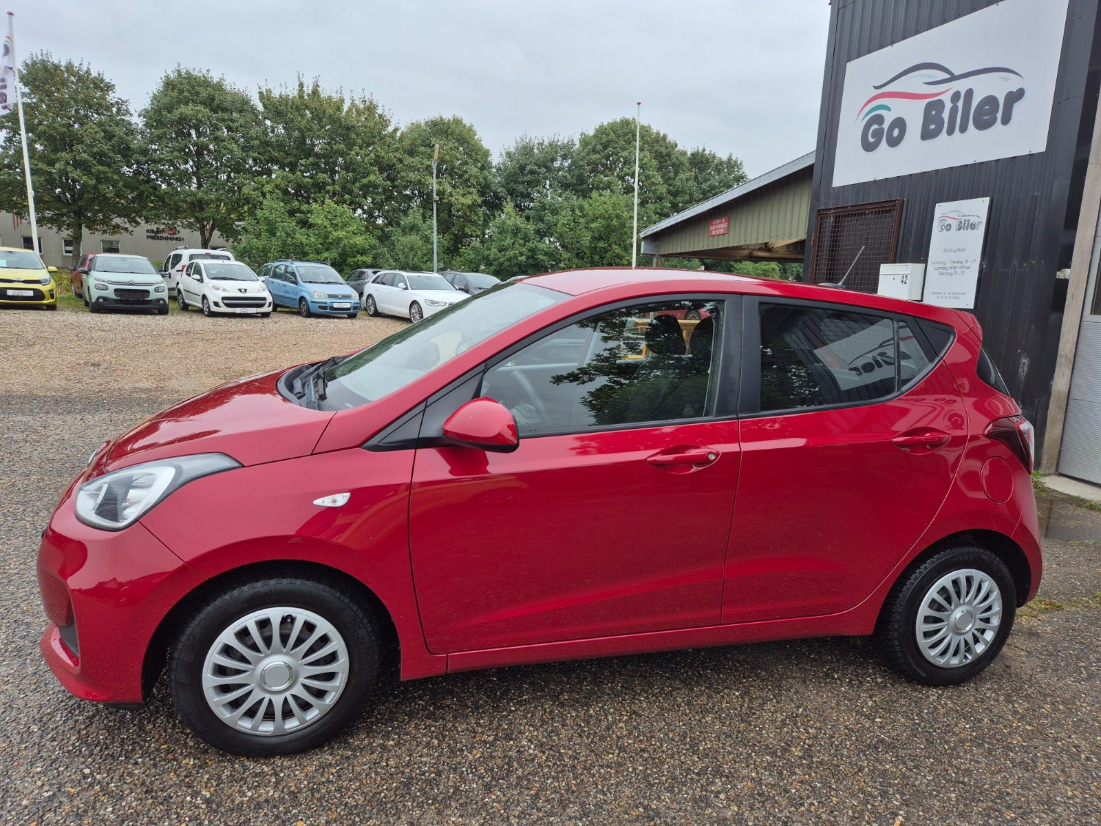 Grøn Hyundai i10 fra 2019