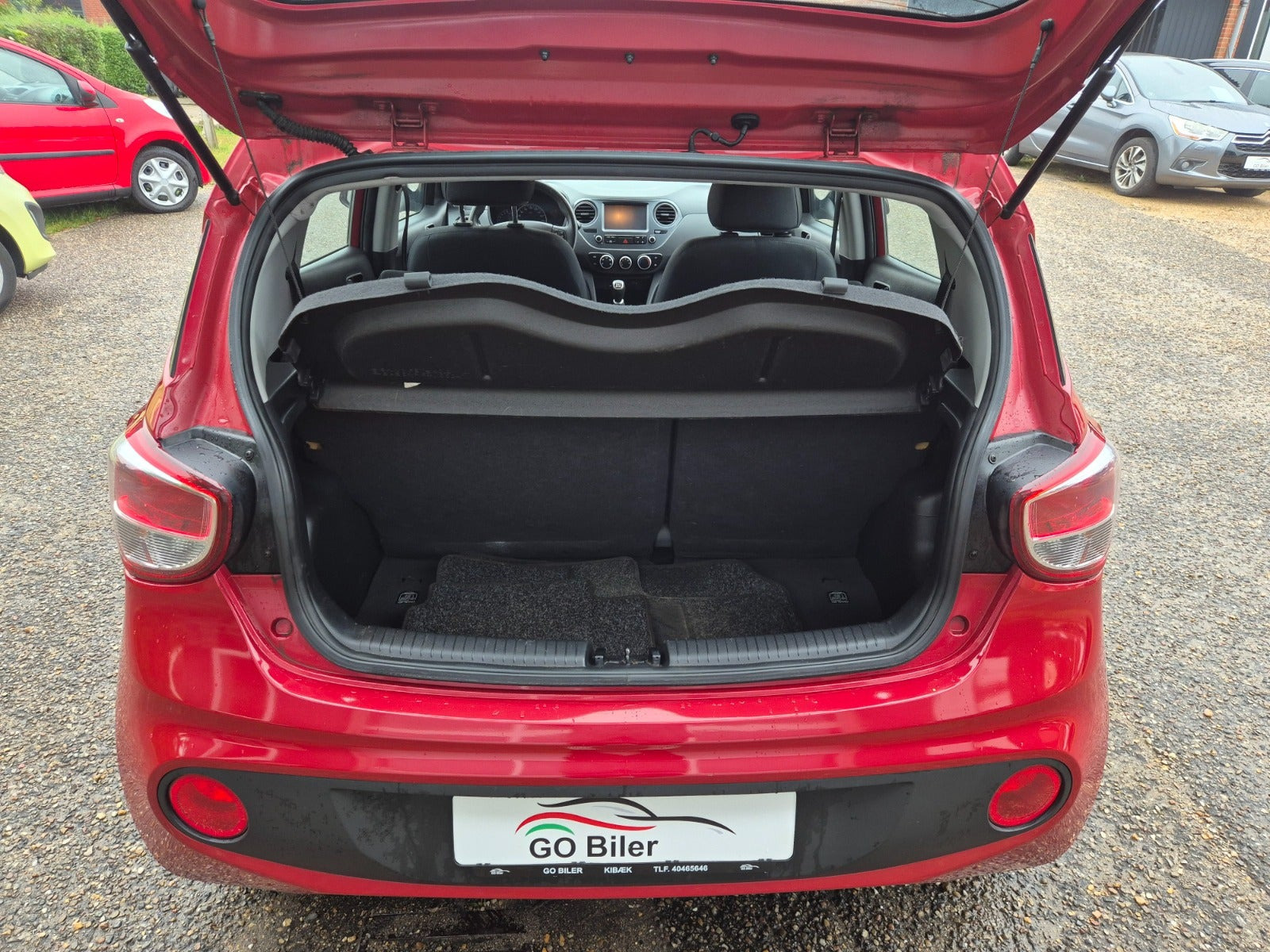 Grøn Hyundai i10 fra 2019