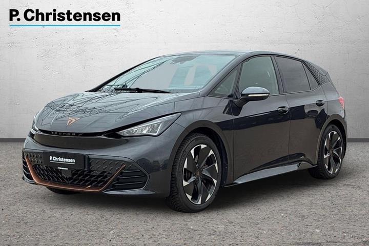 Grå Cupra Born fra 2023 set udefra