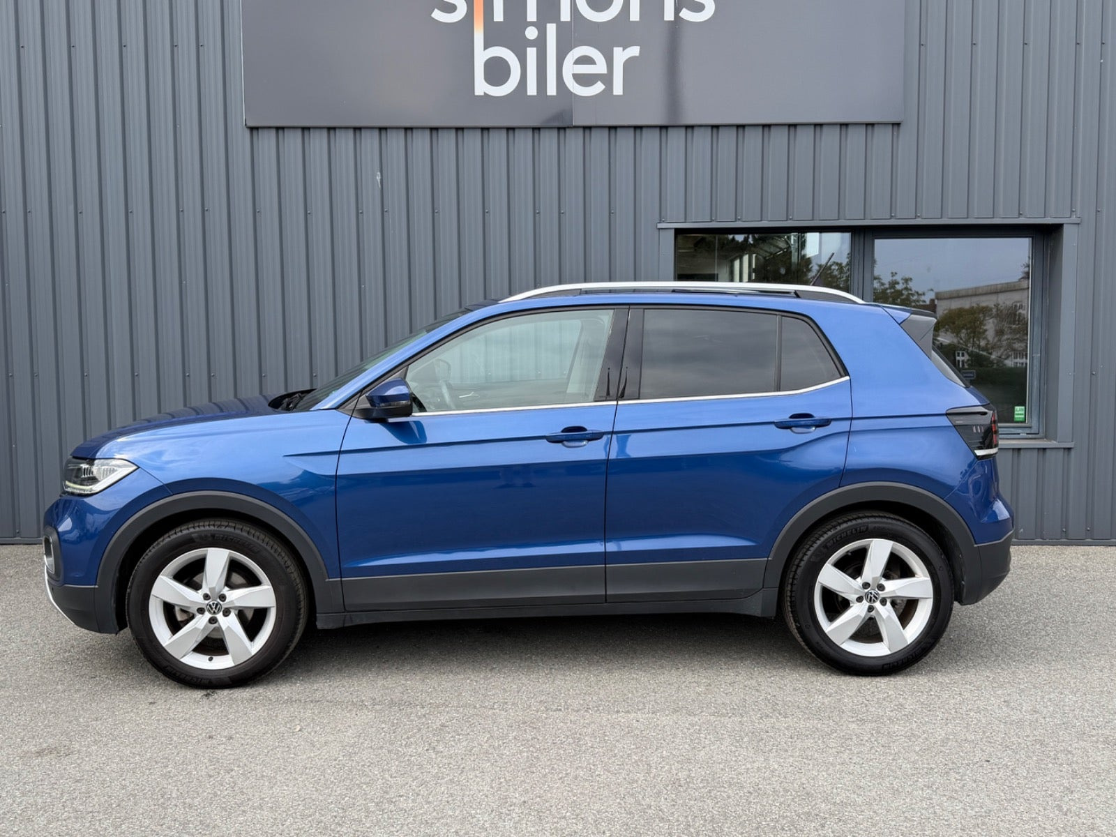 Blå VW T-Cross fra 2022