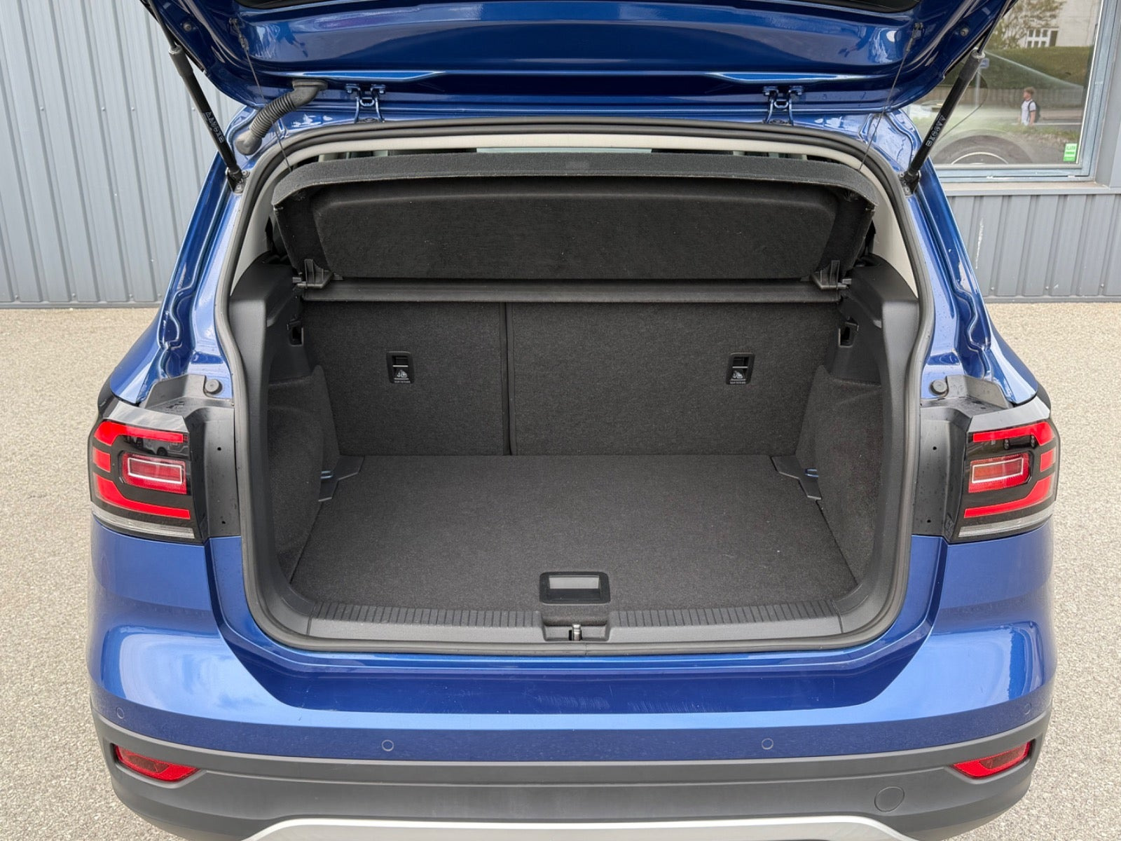 Blå VW T-Cross fra 2022