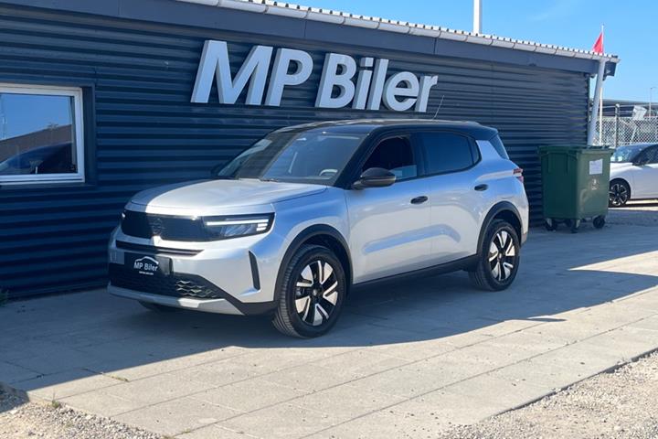Sølv Opel Frontera fra 2025