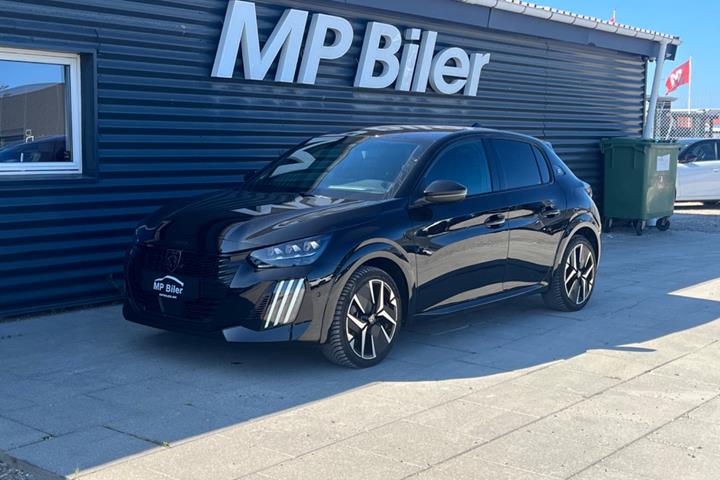 Sort Peugeot e-208 fra 2024
