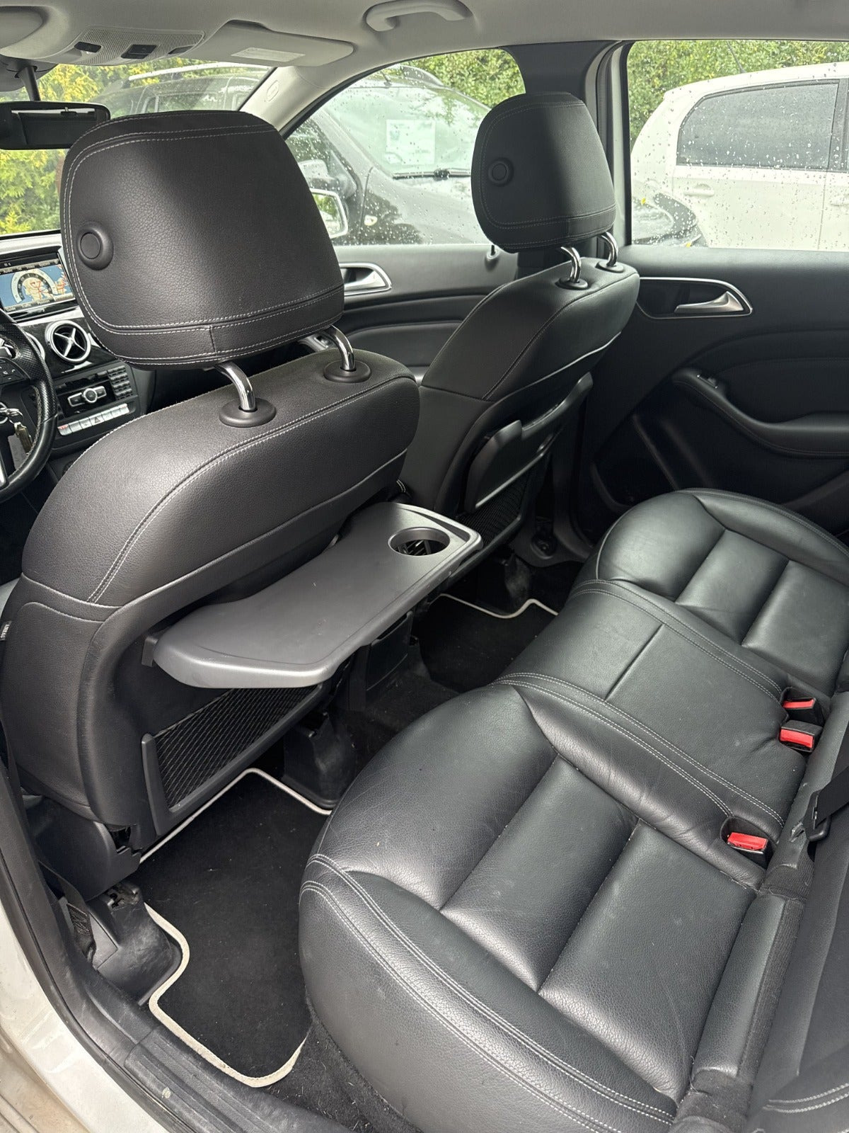undefined Mercedes B200 fra 2012