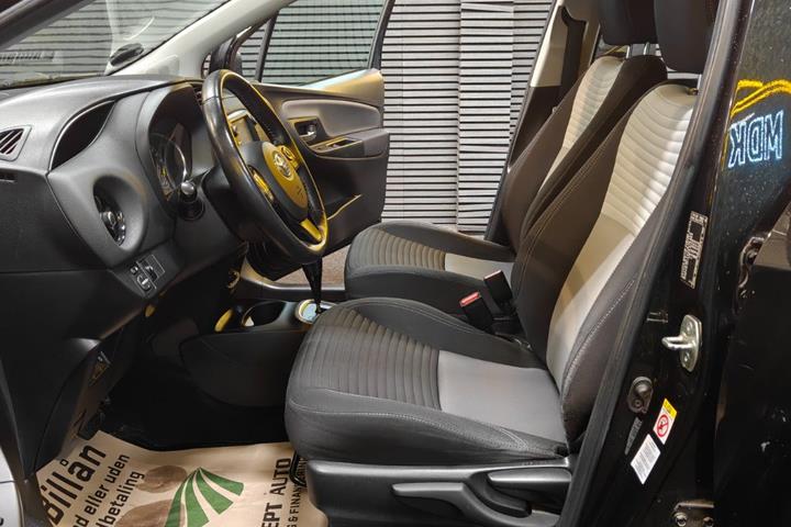undefined Toyota Yaris fra 2017