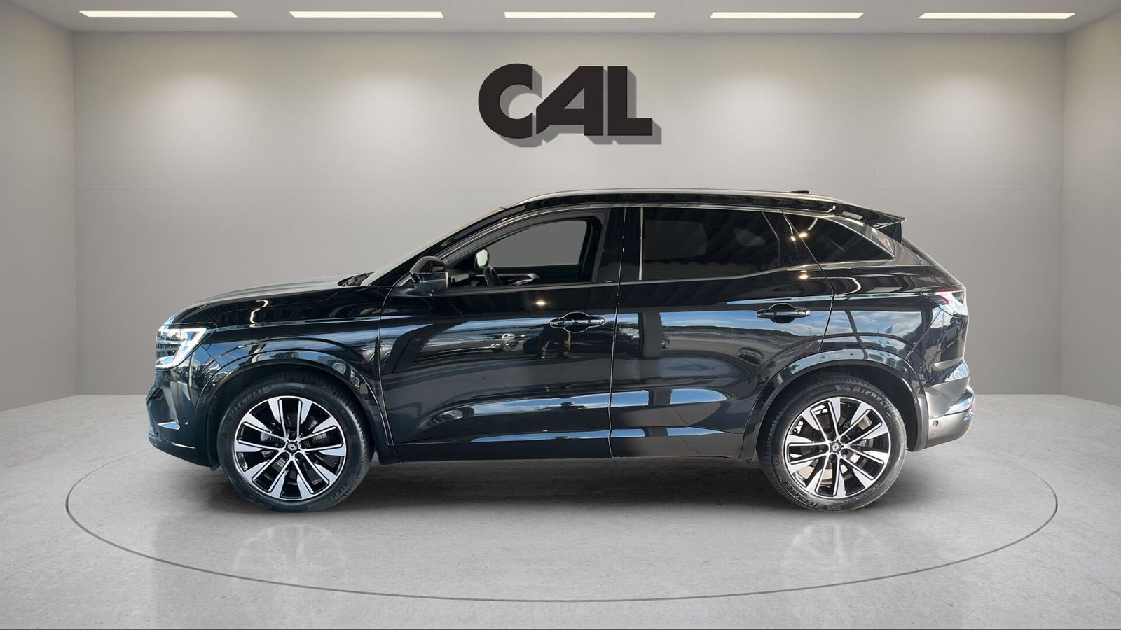 Sort Renault Austral fra 2024 set udefra
