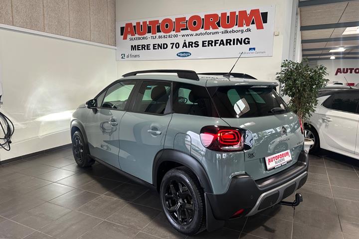 Grå Citroën C3 Aircross fra 2023