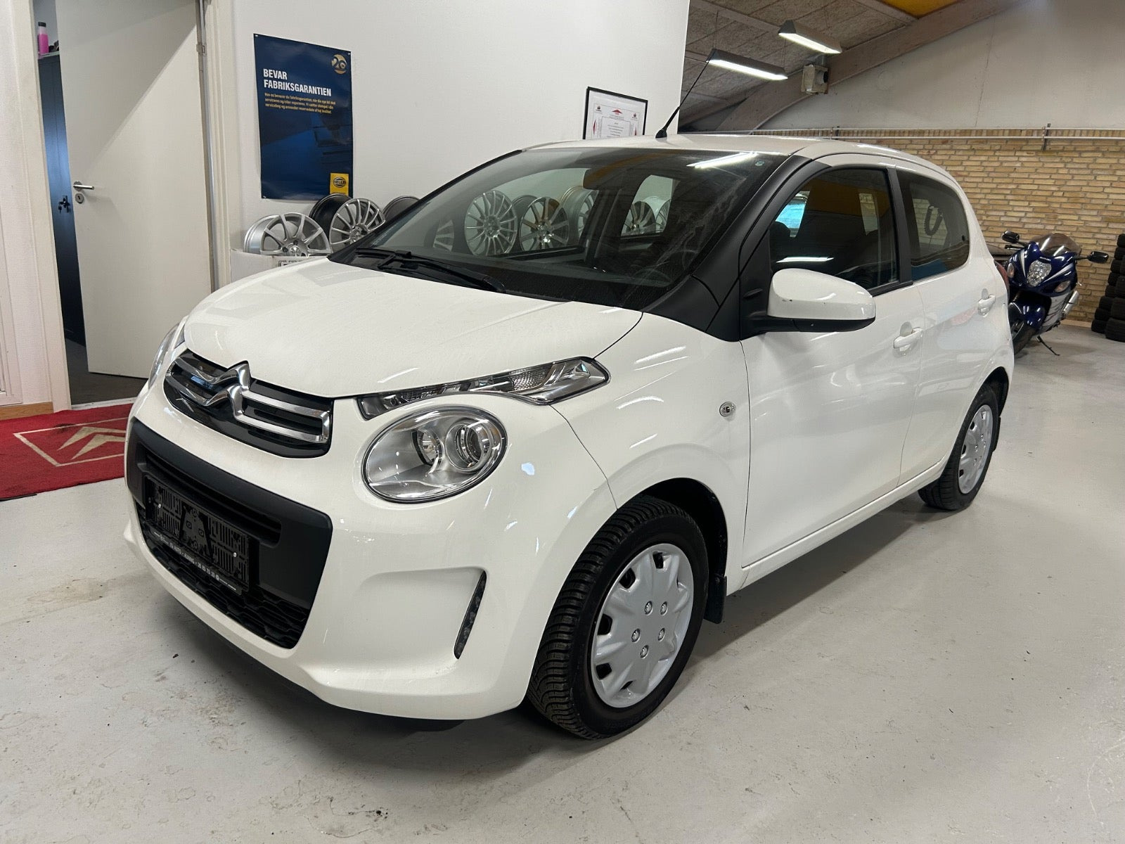 Citroën C1 1,0 VTi Shine