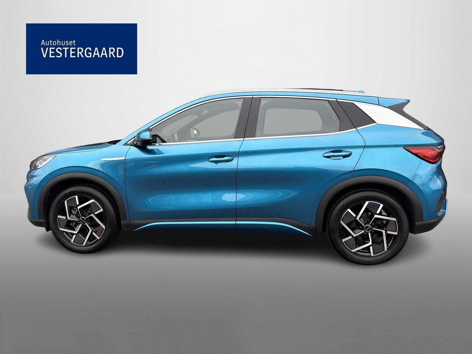 Blå BYD Atto 3 fra 2022