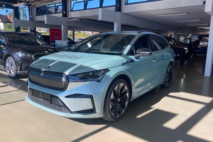 Grøn Skoda Enyaq fra 2022