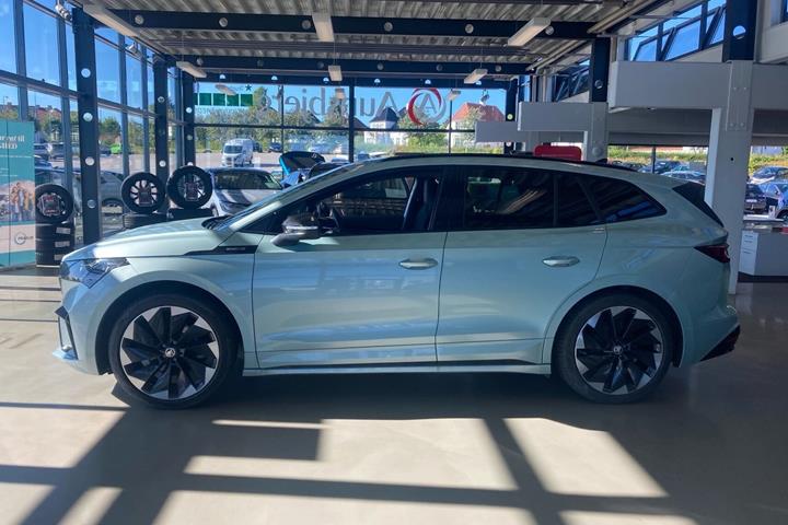 Grøn Skoda Enyaq fra 2022