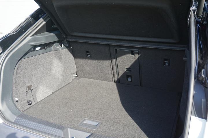 Hvid VW ID.4 fra 2021