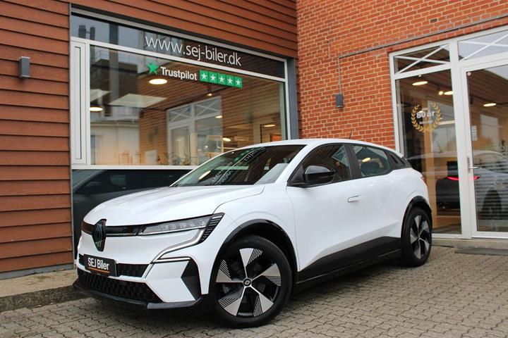 Hvid Renault Megane E-Tech fra 2024