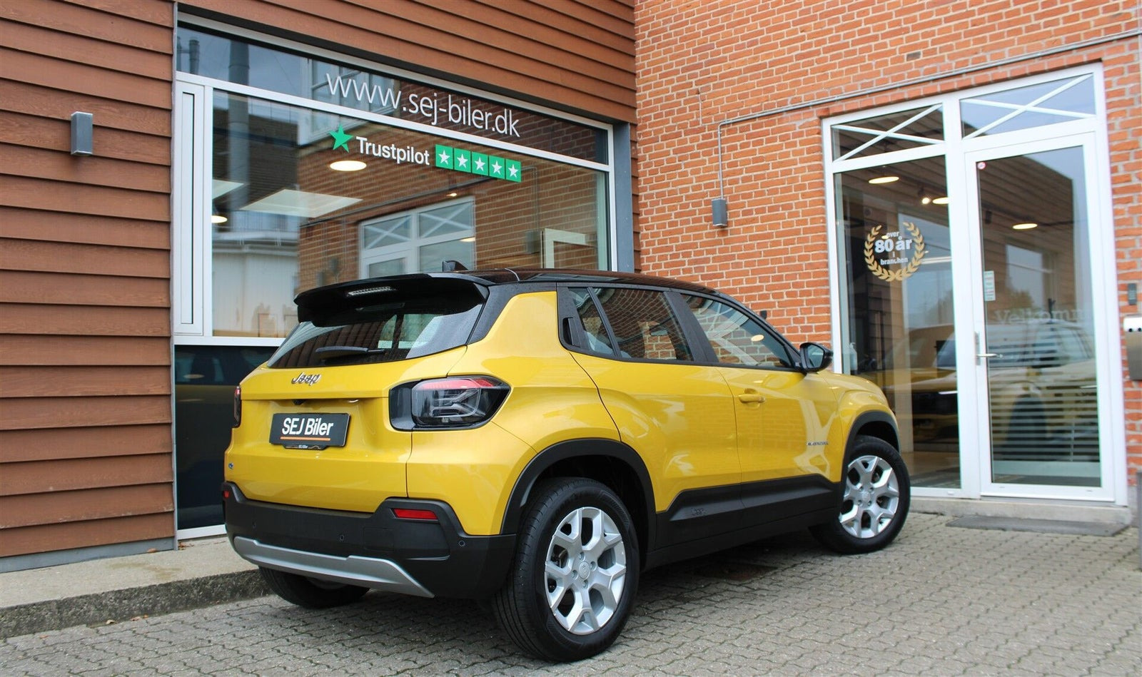 Gul Jeep Avenger fra 2024