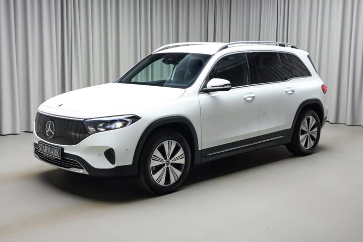 Hvid Mercedes EQB250+ fra 2026