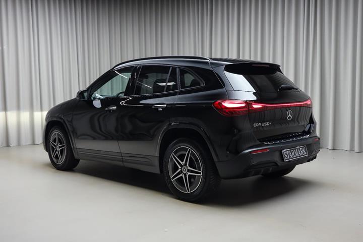Sort Mercedes EQA250+ fra 2026