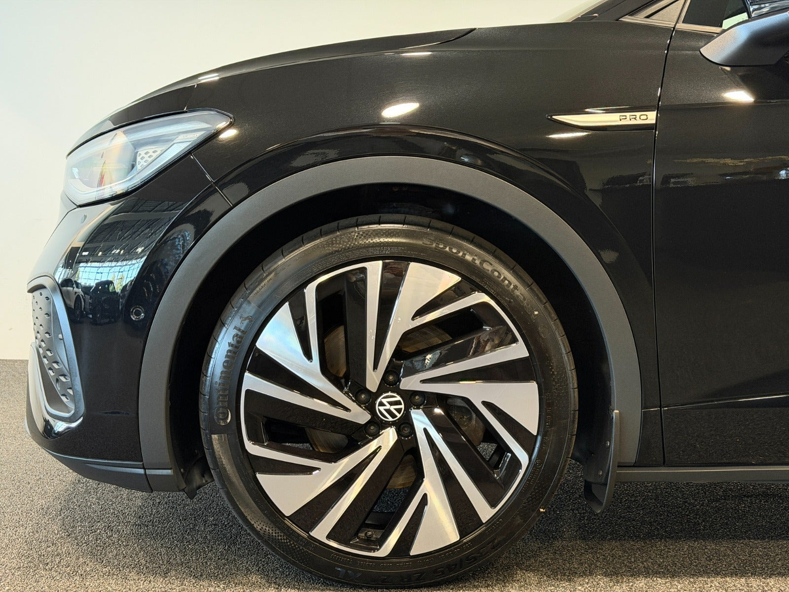 Sort VW ID.5 fra 2023