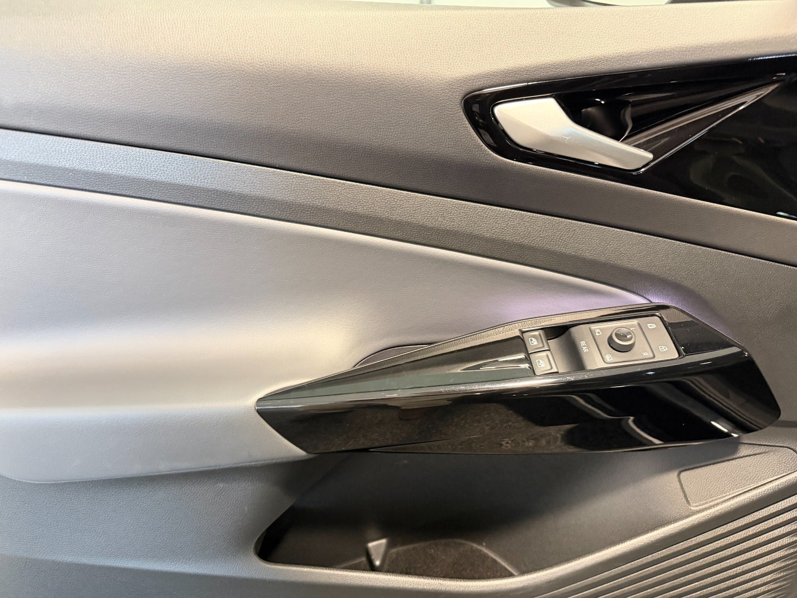 Sort VW ID.5 fra 2023