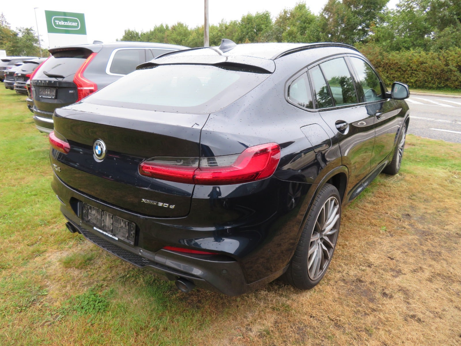 Sort BMW X4 fra 2020