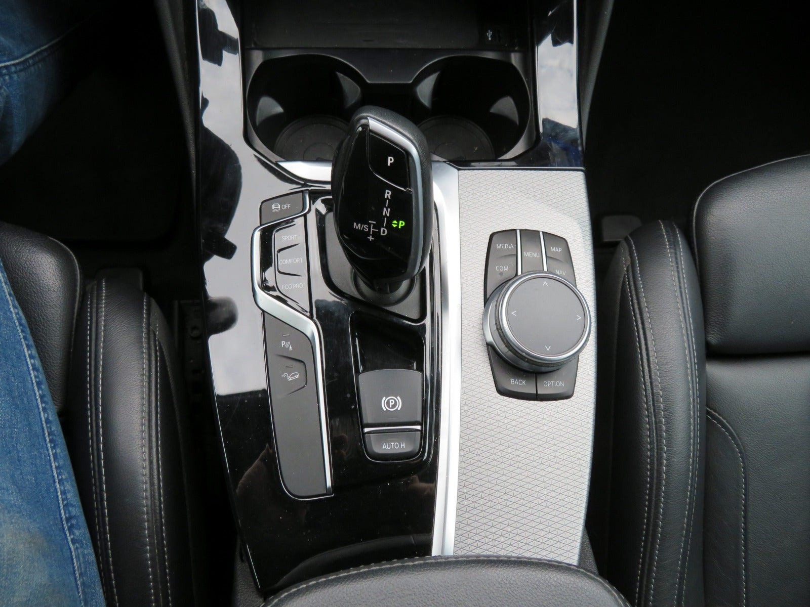 Sort BMW X4 fra 2020