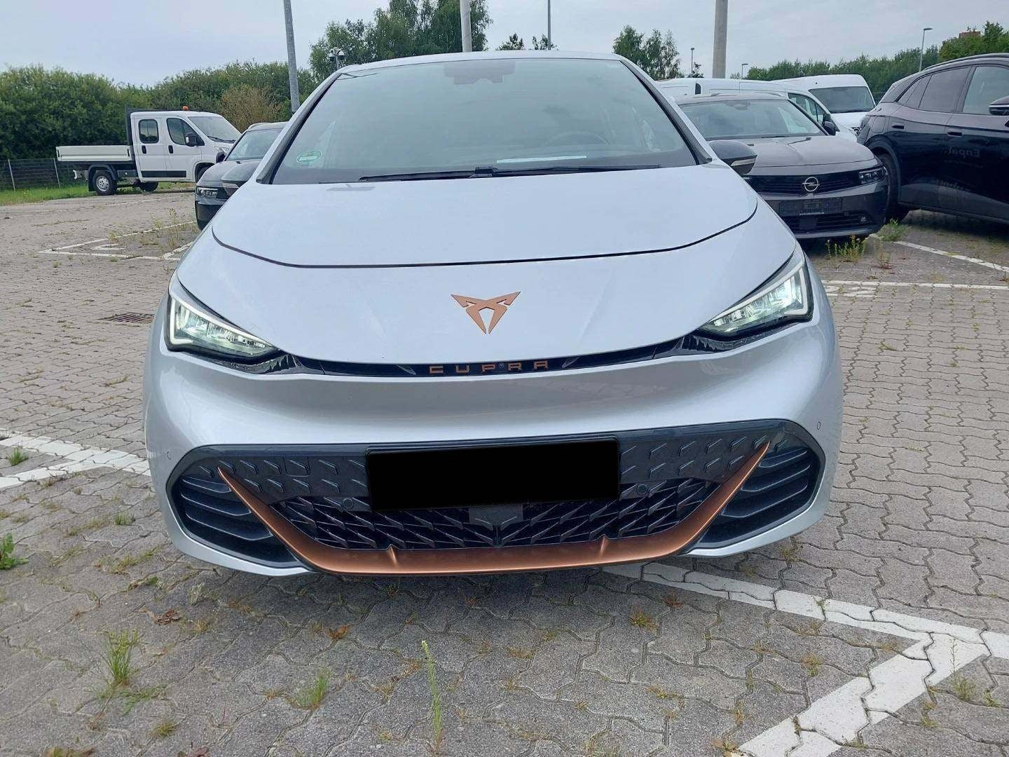 Gul Cupra Born fra 2023
